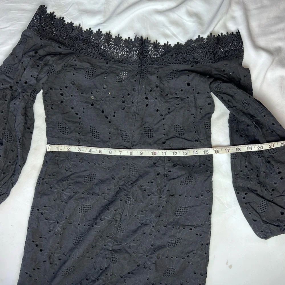 BLACK Thick lace boho off the shoulder, big sleeves mini dress - Picture 8 of 8